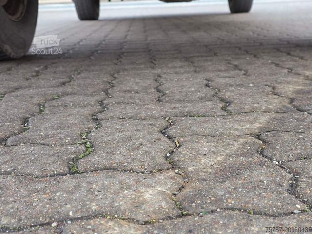 Driezijdige kipper bestelwagen IVECO 70C18 3-Seiten-Kipper, AHK, Klima