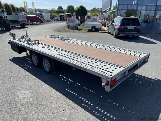 автомобиль-фургон для перевозки автомобилей HUMBAUR MTK 304722 Autotransporter