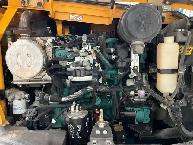 Escavadora Midi Volvo ECR 88 D