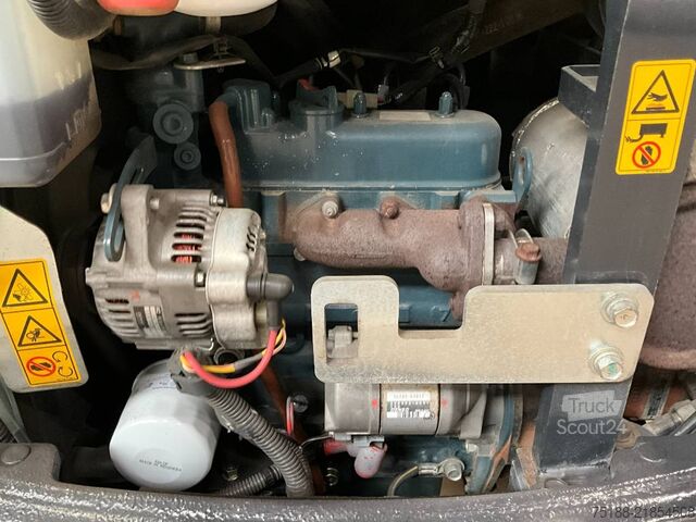 Mini-escavadora Kubota KX 016-4