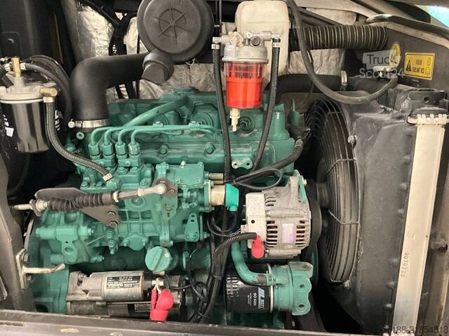 Mini-escavadora Volvo ECR 50 D