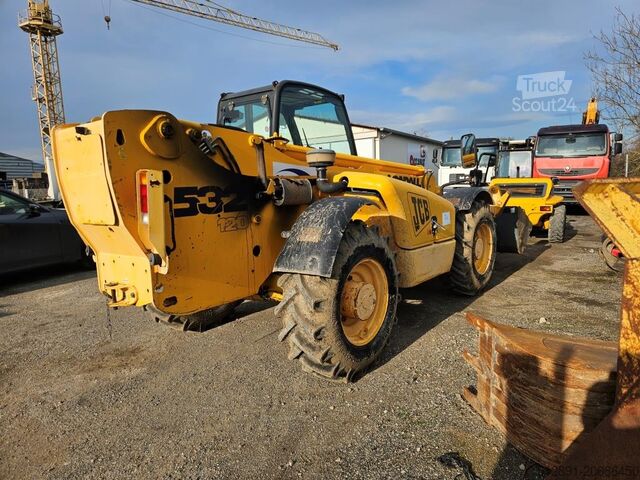 Teleskopiskais iekrāvējs JCB 530/120