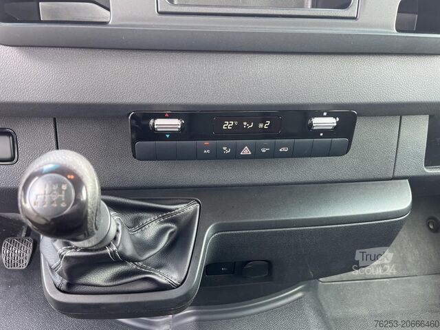 Pick-up dodávka Mercedes-Benz Sprinter 311 CDI DoKa Pritsche RS 3.665 MM AHK