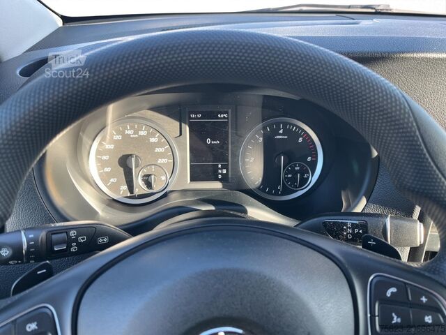 Minibus Mercedes-Benz Vito 114 CDI Tourer PRO  Klima Sitzh. Kamera