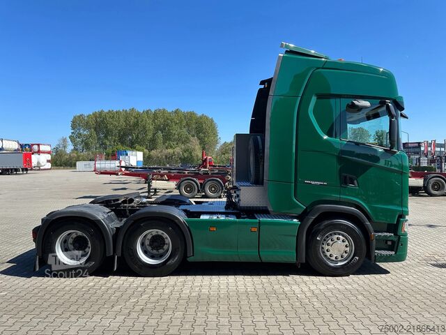 Standard-SZM Scania S500 S500 6x4 RETARDER / ontheffing 78 ton / NL...