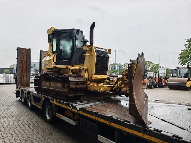 Μηχανή ισοπέδωσης Komatsu D41E