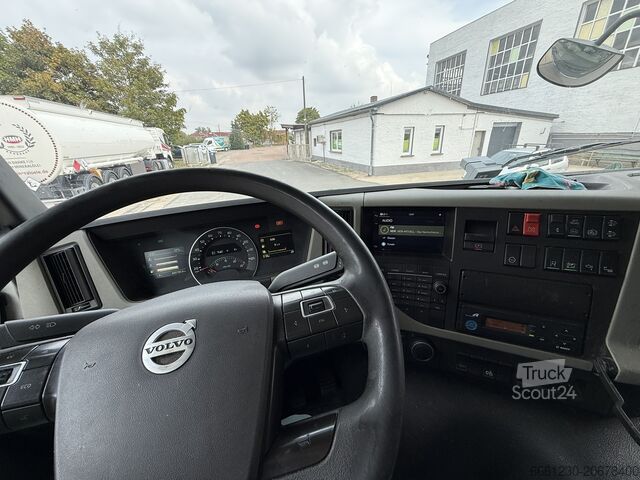 Camion pentru mărfuri periculoase Volvo FM 410 großes ADR ACC Klima uvm.