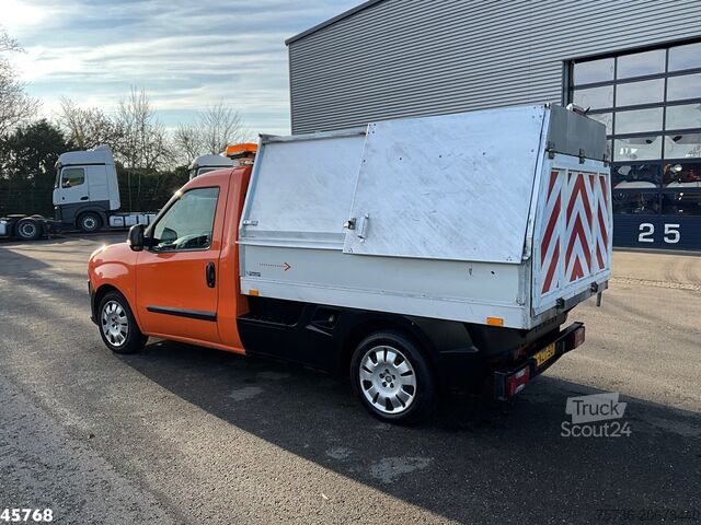 Pickup Fiat Doblò 1.3 MultiJet Maxi Veegvuilkipper