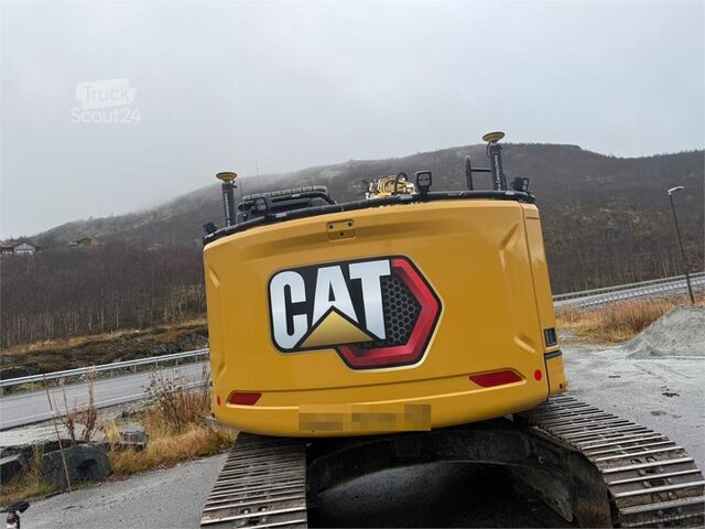 Gravemaskine med larvebånd CAT 325