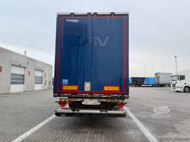 Bâches coulissantes Krone 3 axle curtainside trailer
