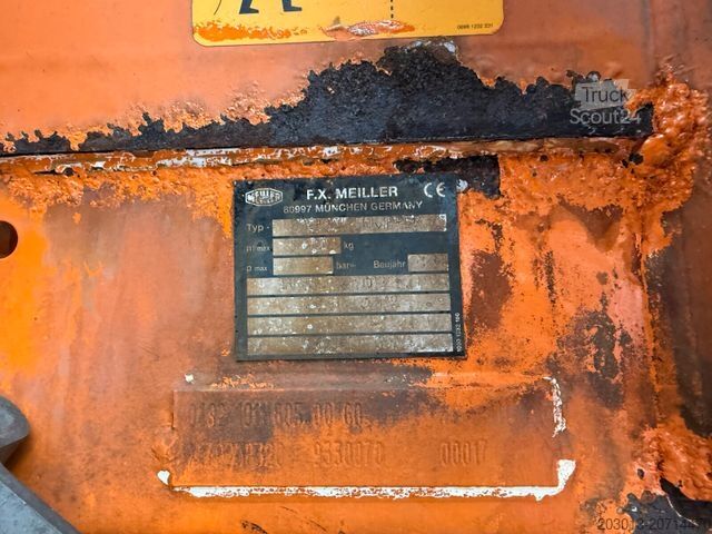 Kipper LKW MAN TGS 33.400 6x6 MEILLER Kipper Euro 5 Winterd.