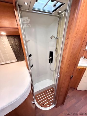 Integriertes Wohnmobil CARTHAGO Chic C-Line I 4.9 *Einzelbetten-Hubbett*