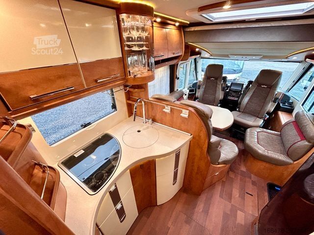 Integriertes Wohnmobil CARTHAGO Chic C-Line I 4.9 *Einzelbetten-Hubbett*