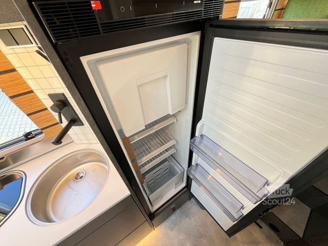 Caravana semiintegrada HYMER/ERIBA ML-T CrossOver 570 18 Zoll Delta, LUND, KLIMA