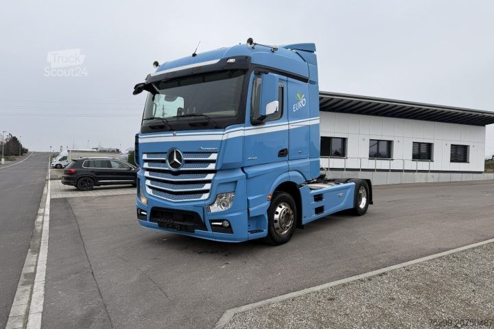Standaard trekker Mercedes-Benz Actros 1843 4x2 / Swiss-Vehicle