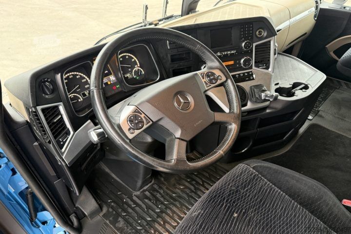 Standaard trekker Mercedes-Benz Actros 1843 4x2 / Swiss-Vehicle