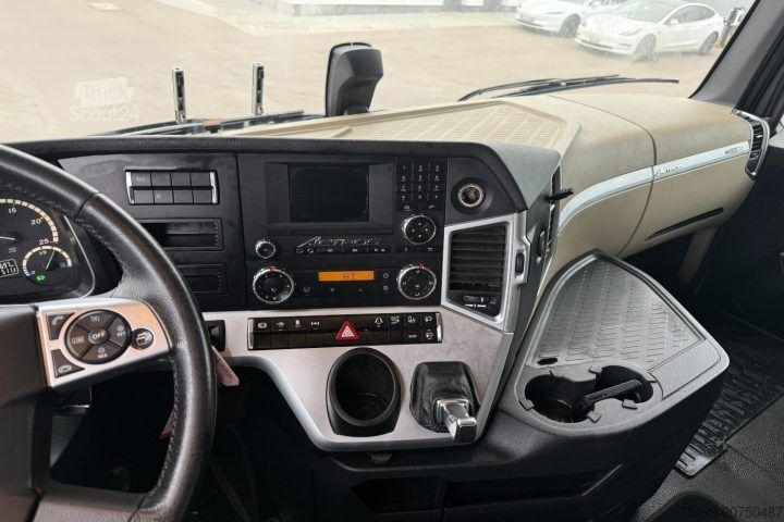 Standaard trekker Mercedes-Benz Actros 1843 4x2 / Swiss-Vehicle