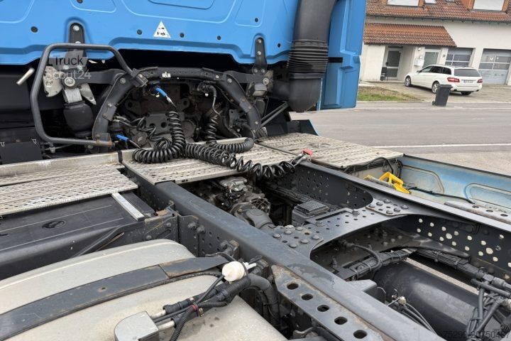 Standaard trekker Mercedes-Benz Actros 1843 4x2 / Swiss-Vehicle