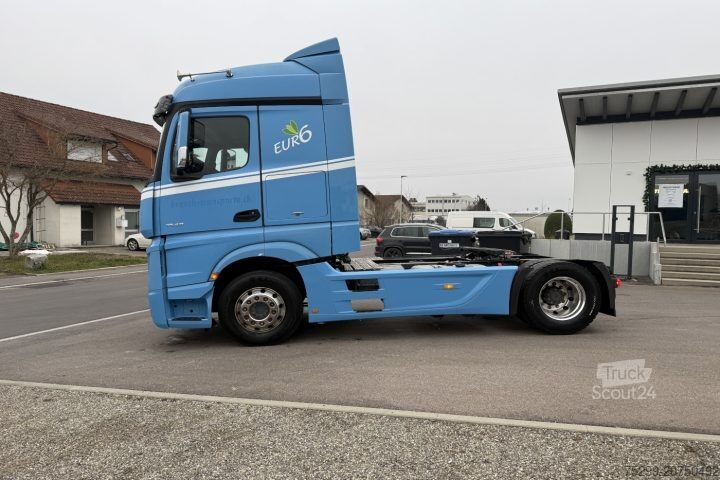 Standaard trekker Mercedes-Benz Actros 1843 4x2 / Swiss-Vehicle