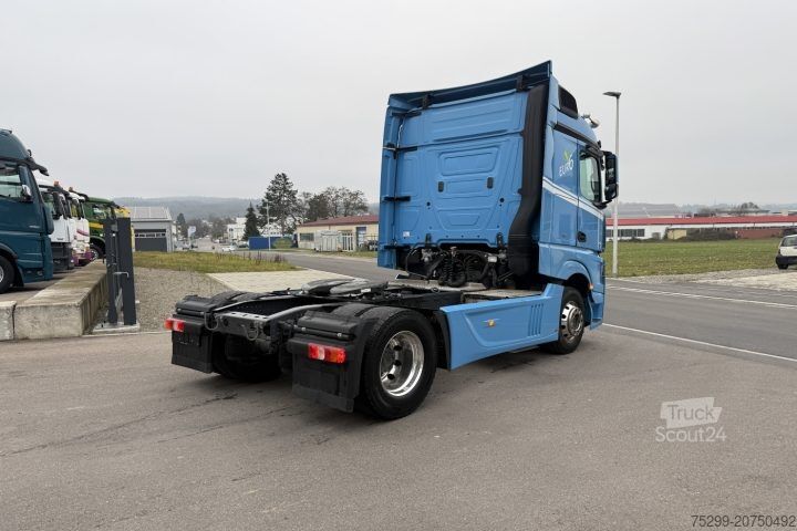 Standaard trekker Mercedes-Benz Actros 1843 4x2 / Swiss-Vehicle