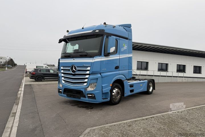 Standaard trekker Mercedes-Benz Actros 1843 4x2 / Swiss-Vehicle