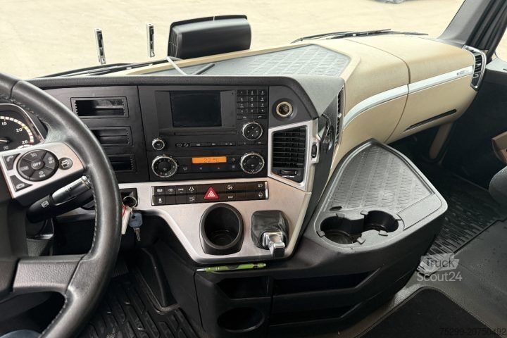 Standaard trekker Mercedes-Benz Actros 1843 4x2 / Swiss-Vehicle