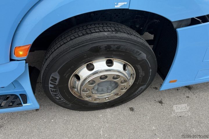 Standaard trekker Mercedes-Benz Actros 1843 4x2 / Swiss-Vehicle