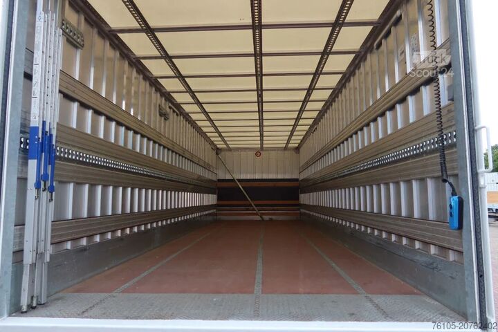 Koffer Volvo FL Bak + Dhollandia klep 2000 Kg