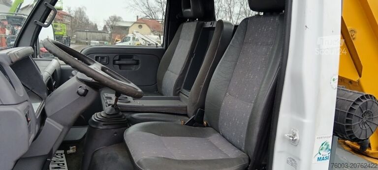 Kravas automašīna ar darba platformu Nissan Cabstar Multitel 180 ALU AF - 18 m