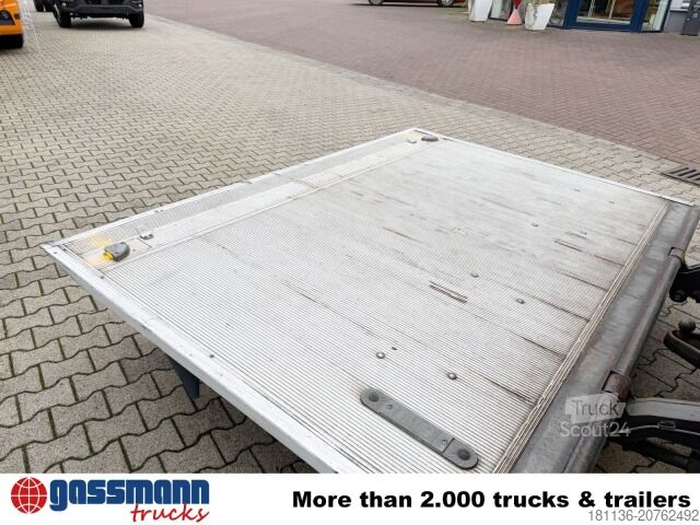 Skříňová dodávka Mercedes-Benz Atego 818 4x2, Fahrschulausstattung, Sörensen