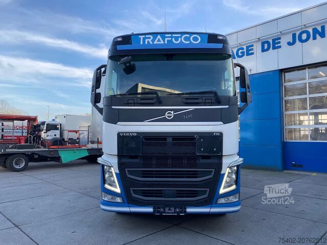 Standard-SZM Volvo FH 13.420 Globetrotter / ADR + PTO / Stand Airco