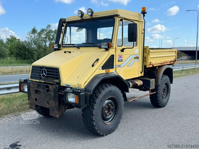 Sklápěč MercedesBenz Unimog U140