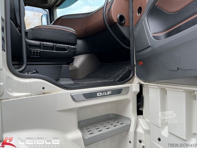 Standardni vlačilec DAF XF 530 SSC*2xTank*Standklima*Retarder*TV*Leder*