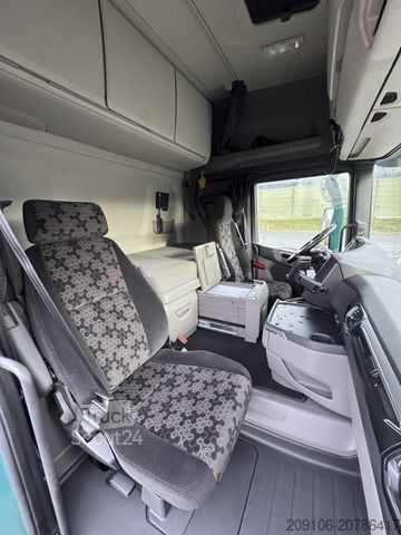 Standardni vlačilec SCANIA R 500 Retarder Voll Luft Hydraulik