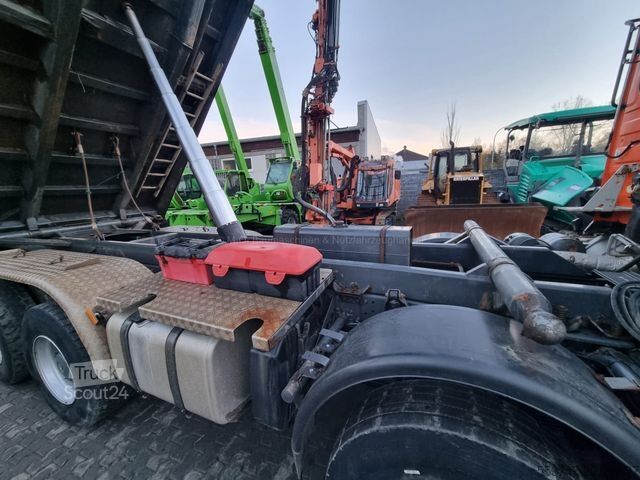 Τρίπλευρο ανατρεπόμενο φορτηγό MERCEDES-BENZ Mercedes-Benz 4144