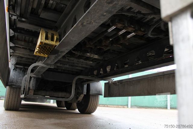 Polpriklopnik s premičnim dnom PEISCHL 3 ESPOS - Schubboden 92 m³ Nr.: 745