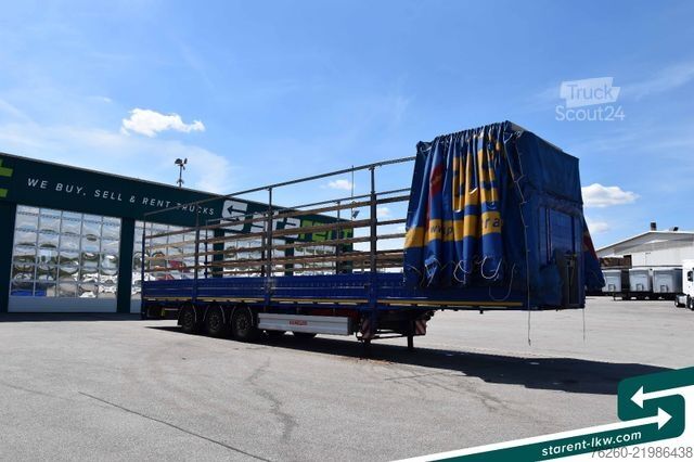 Åpen semitrailer med presenning Hangler Megatrailer Schräglader Coil Bordwand