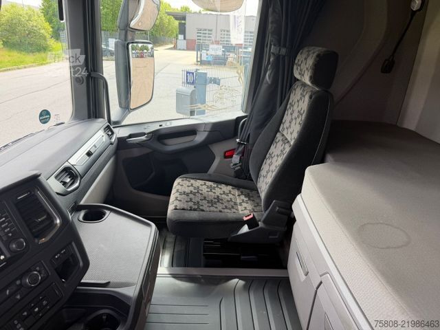 Standardowy ciągnik siodłowy SCANIA R500 Euro6 Retarder ACC