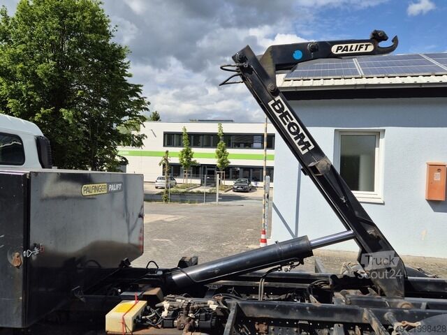 Telehoist konteyner taşıyıcı kamyon Fuso Canter 7c18 Abrollkipper Palfinger