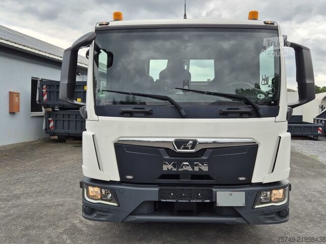 Camion porte-caissons Telehoist man TGL 8.190 BL City Abrollkipper