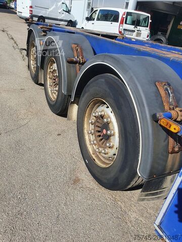 Transport kontenerowy M&V Euro 902 KS *High Cube Containerchassis auszieh...