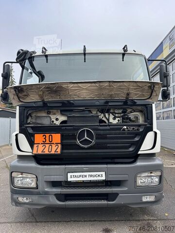 Tankowiec Mercedes-Benz Axor 1823 LA *Tankwagen für Heizöl/Diesel, 2 Ka...