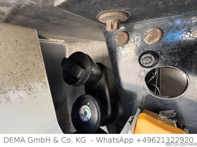 Koeloplegger SCHMITZ CARGOBULL SCBS3B*Rohrbahnen*Meet Fleisch*Schmitz-Achsen*