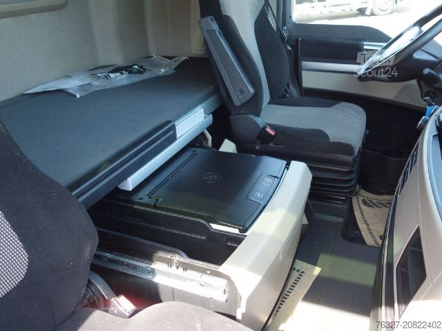 Tractora standard MAN TGX 18.460 4X2 BLS XXL Weiss