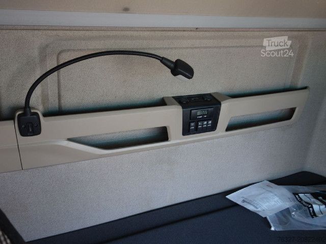 Tractora standard MAN TGX 18.460 4X2 BLS XXL Weiss