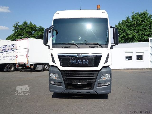 Tractora standard MAN TGX 18.460 4X2 BLS SZM Weiß Schubboden Hydraulik