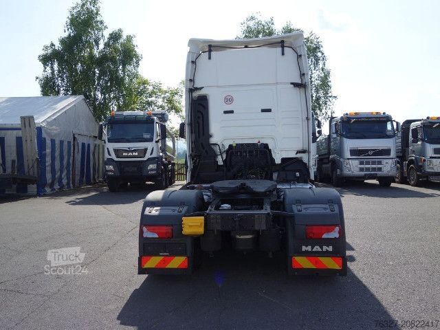 Tractora standard MAN TGX 18.460 4X2 BLS SZM Weiß Schubboden Hydraulik