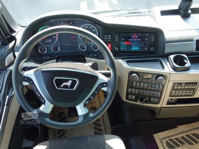 Tractora standard MAN TGX 18.460 4X2 BLS SZM Weiß Schubboden Hydraulik