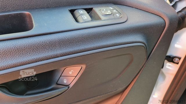 Minibusz MERCEDES-BENZ Sprinter 315 Flexi Boden Rolli Doppel AC