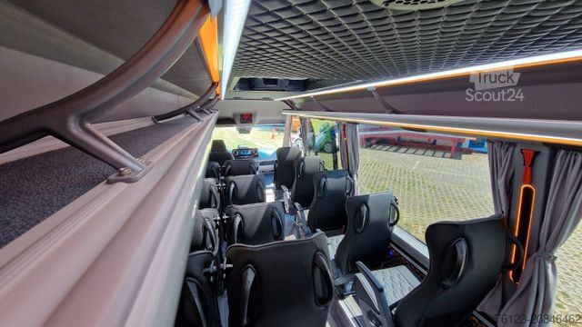 Minibusz MERCEDES-BENZ 517 Sprinter GSR2 Automatik 20 SS Stock